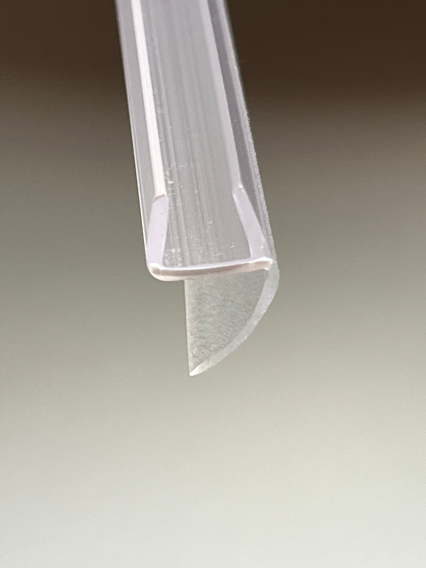 #2221 H Profil mit weicher Lippe ca. 12mm, für 5-6 mm Glas, Länge 2m, transparent